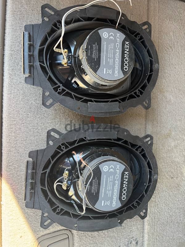 Kenwood Car speakers 650 watts 0