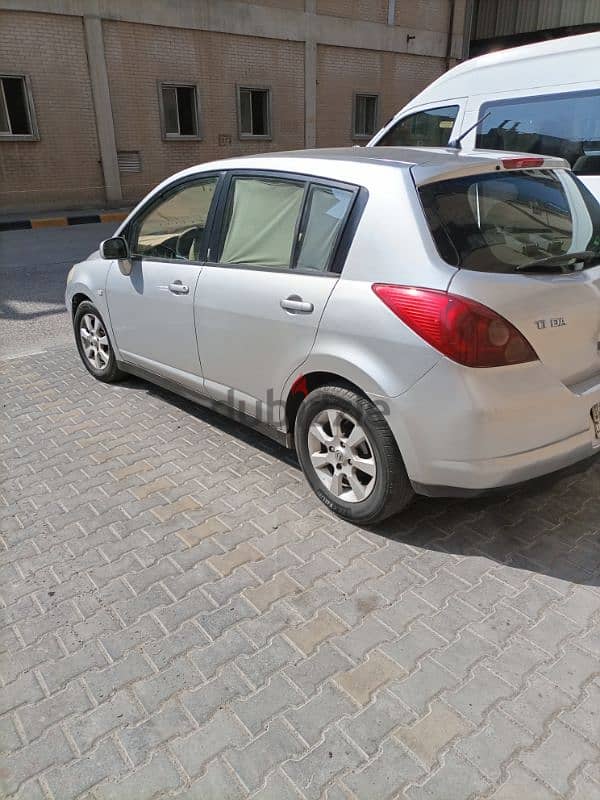 Nissan Tiida 2007 1