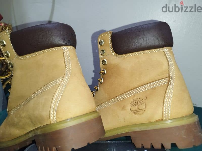 Timberland waterproof boots . good condition For sale. Only 20 kd 1