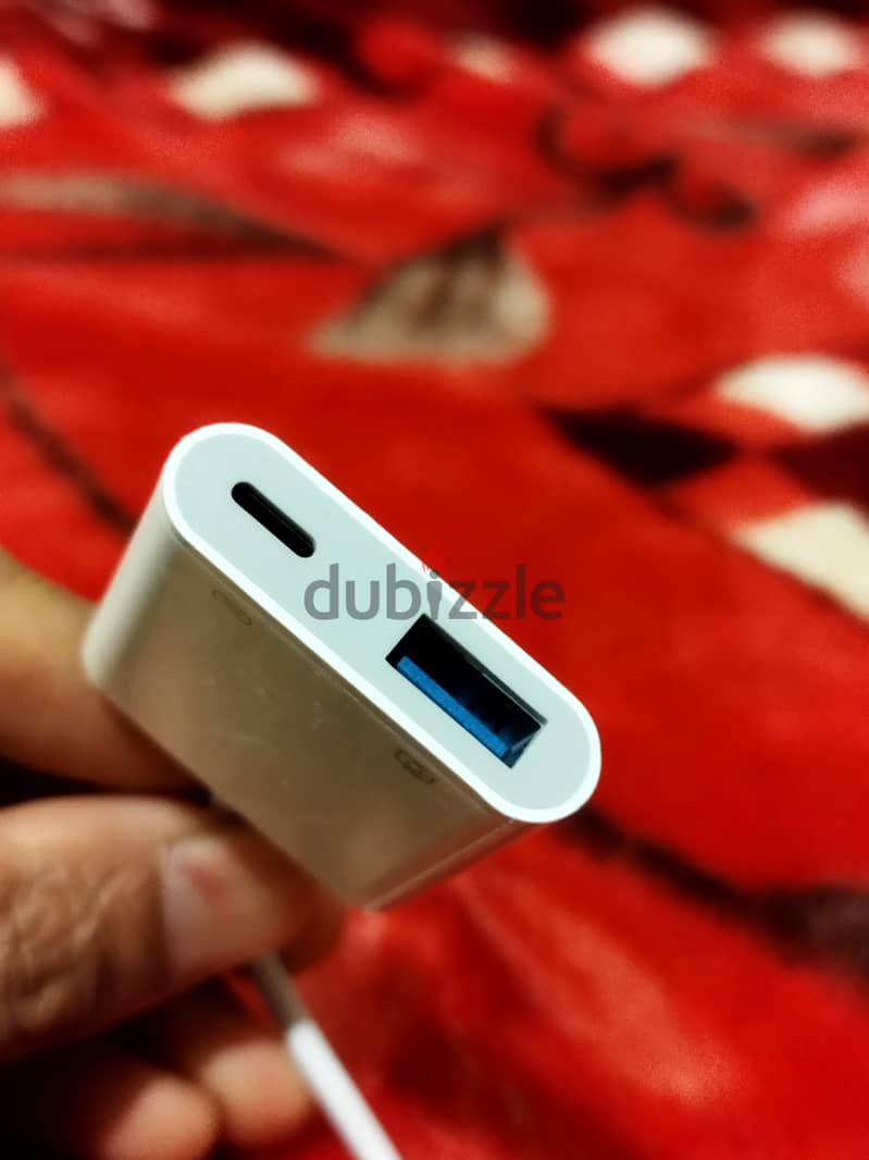 APPLE LIGHTNING TO USB 3 ADAPTER 1