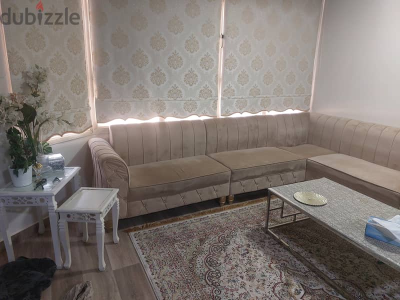 beige sofa/أريكة بيج 1