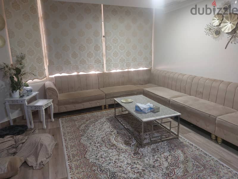 beige sofa/أريكة بيج 4