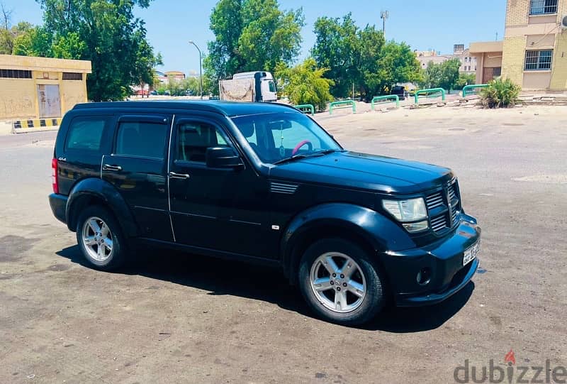 Dodge Nitro 2011 4