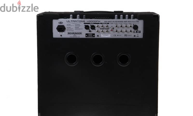 BEHRINGER K3000 FX AMP 300watts 0