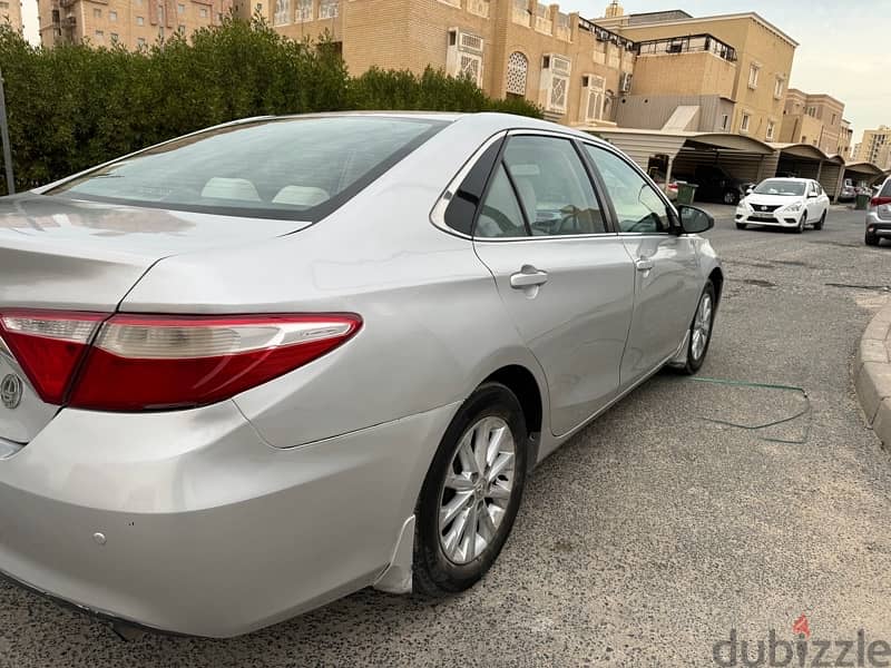 Toyota Camry 2017 6