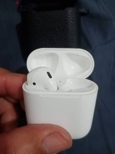 Apple AirPods 2 left earphones, original, new, with serial number