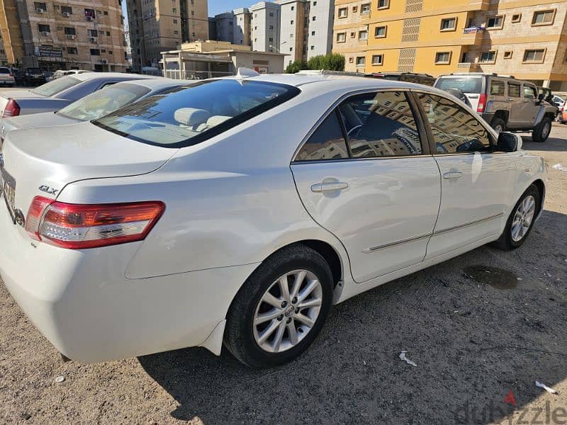 Toyota Camry 2011 4