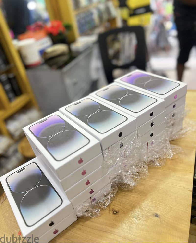 BRAND NEW APPLE IPHONE 14 PRO MAX 1TB NOW AVAILABLE!!! 1