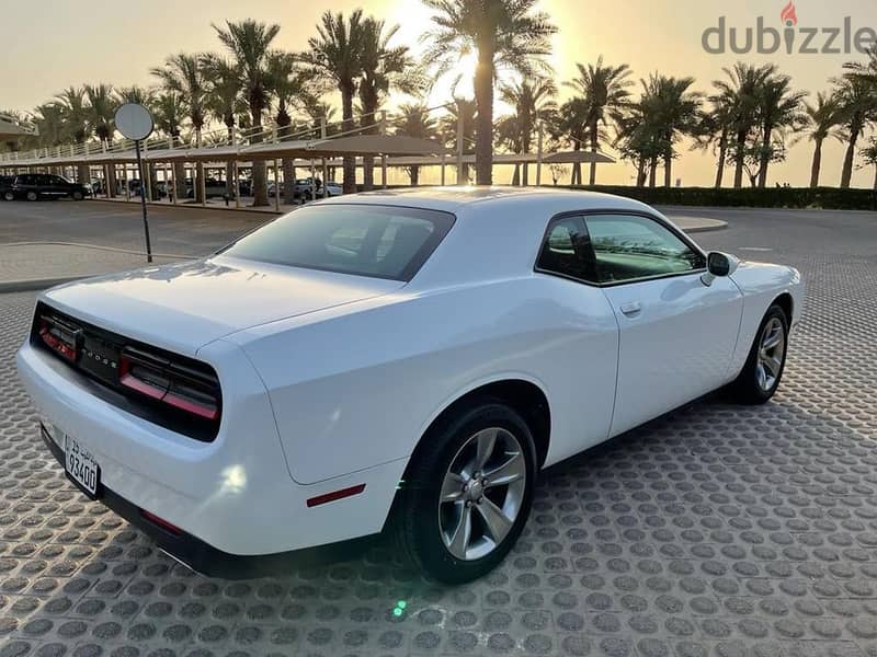 Dodge Challenger 2016 4WD Automatic 4