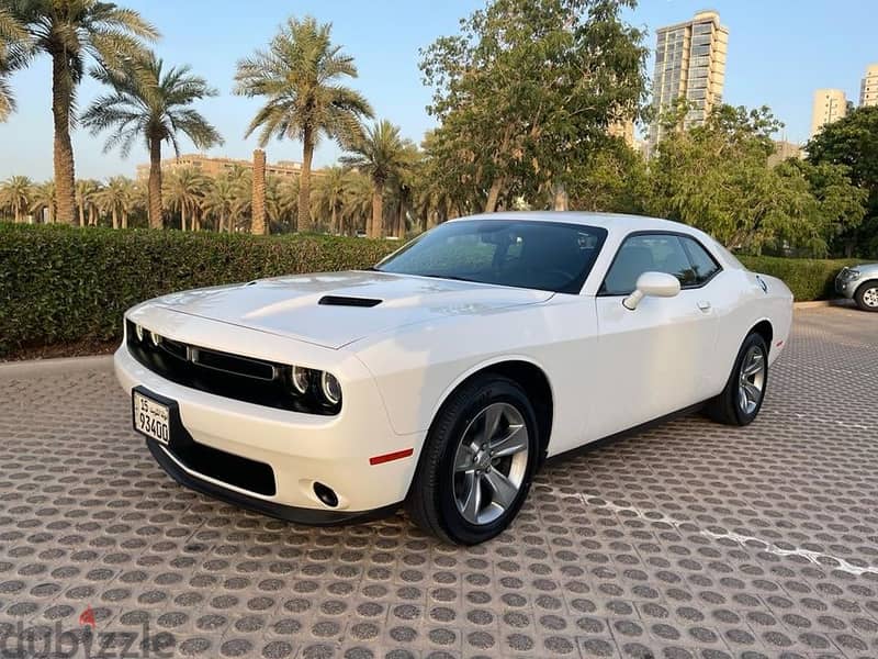 Dodge Challenger 2016 4WD Automatic 6