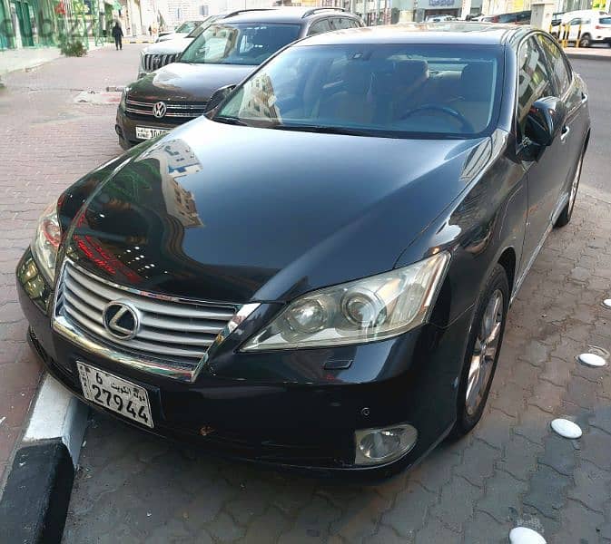 Lexus ES350 2011 excellent condition 7