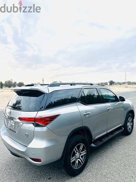 Toyota Fortuner 2018 3