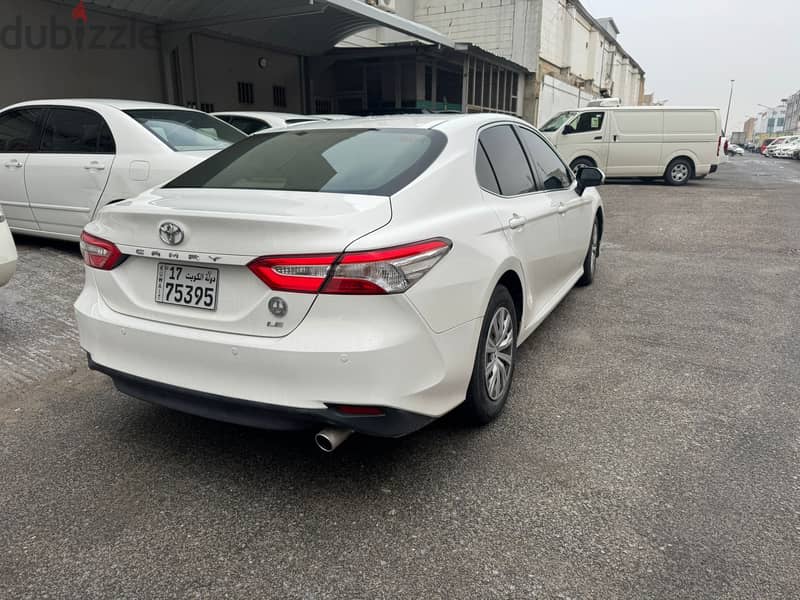 Toyota Camry 2019 LE 0