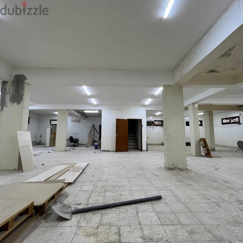 Basement warehouse for rent in Salwa, Block 11 5