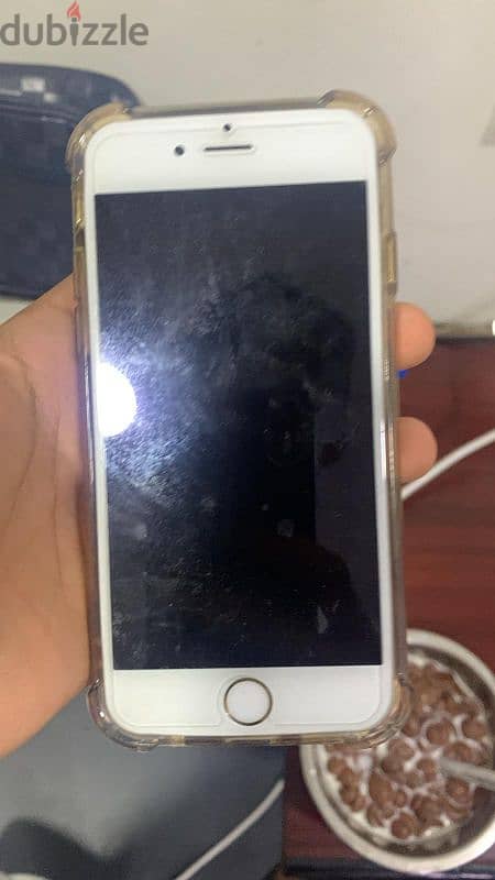 iPhone 6 less used but good condition 1