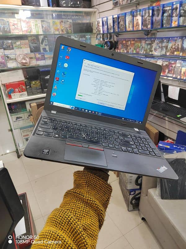 Lenovo core i5 5 Gen Ram 8 Hard ssd Amd R7 لينوفو جيل خامس زيرو 4