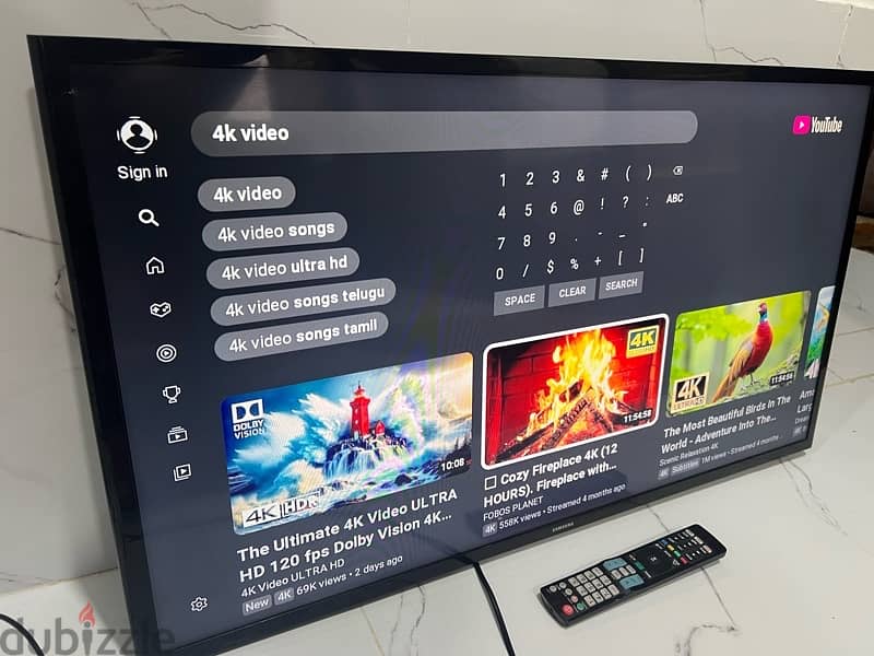 Samsung smart 40 inch you tube Netflix WiFi original remote 3