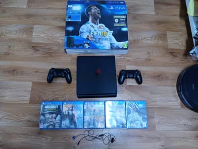 PS4 - Play Station 4 it is brand new condition Hardly 3 to 4 time play