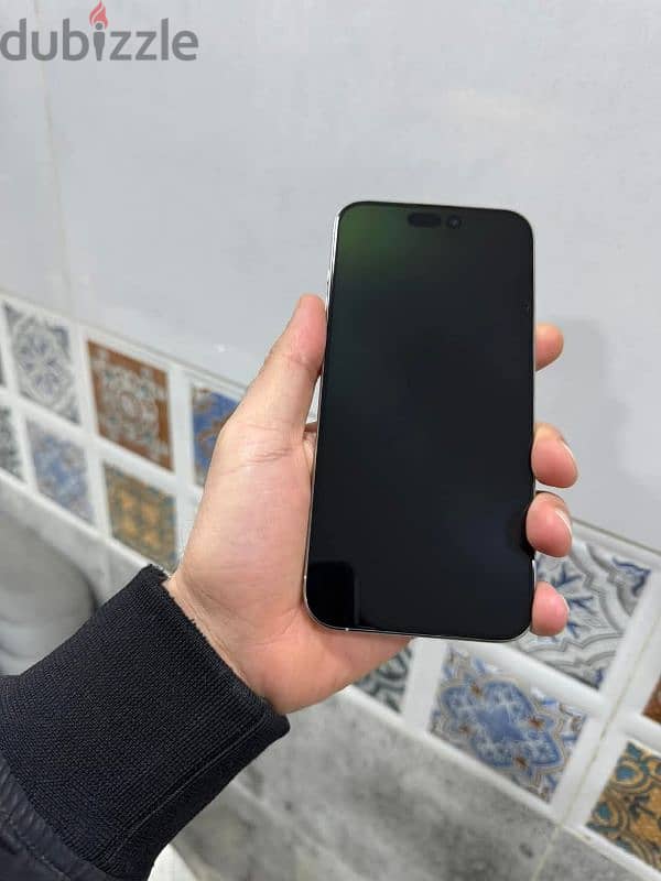 iphone 15 pro battery 90% الجهاز زي الجديد حاله ممتاز 1