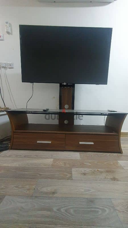 TV Stand 4