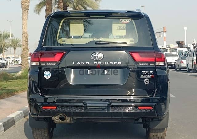 Toyota Land Cruiser 2022 GXR(Whatsapp +971559197608 for more details 4