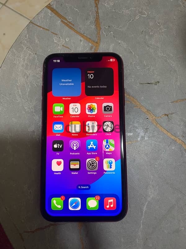 iphone XR 64 gb 79% battery health 3