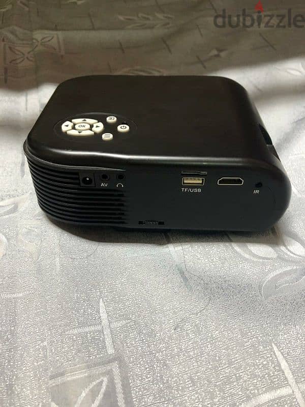 Small projector for sale 1