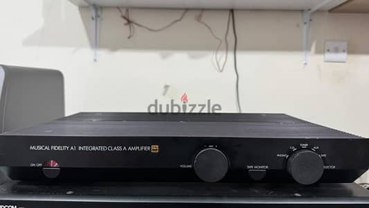 Musical Fidelity A1 integrated amplifier a true pure Class A amplifier