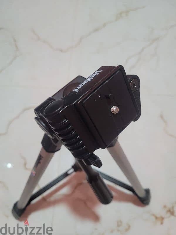 Velbon CX 440 Tripod حامل ثلاثي القوائم من فيلبون CX 440 1