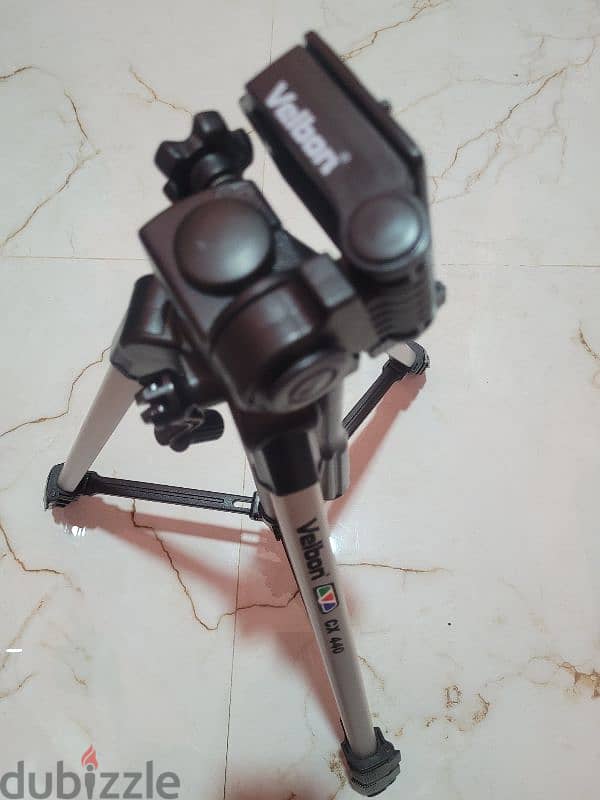 Velbon CX 440 Tripod حامل ثلاثي القوائم من فيلبون CX 440 3