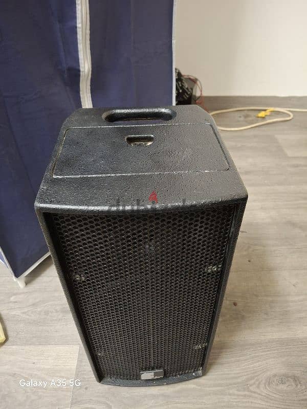 8 inch pawerd speaker. 120 watts made in germany 4