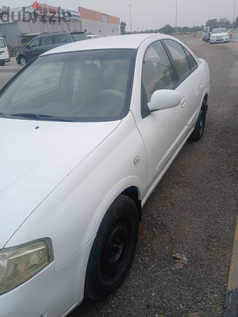 Nissan Sunny 2009 model for sale!! 4