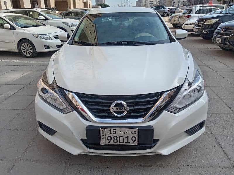 Nissan Altima 2018 6