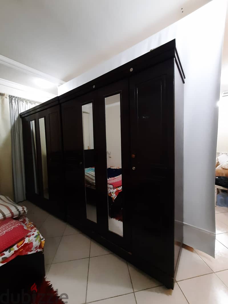 Good condition used furniture for sale in Mahboula 2