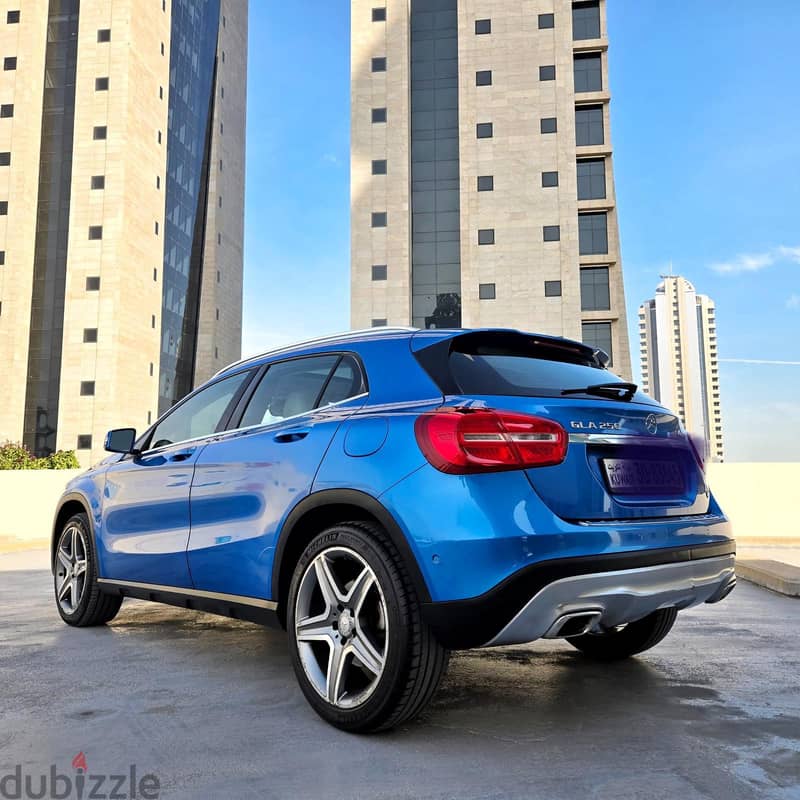 Mercedes-Benz GLA 250 2015 11