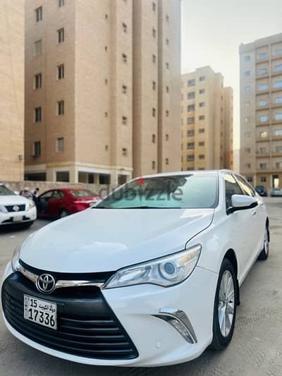 Toyota Camry 2017