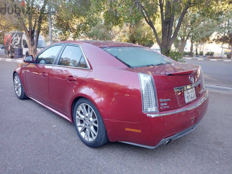 Cadillac CTS 2010, neat and clean only 550 kd call 65016707 3