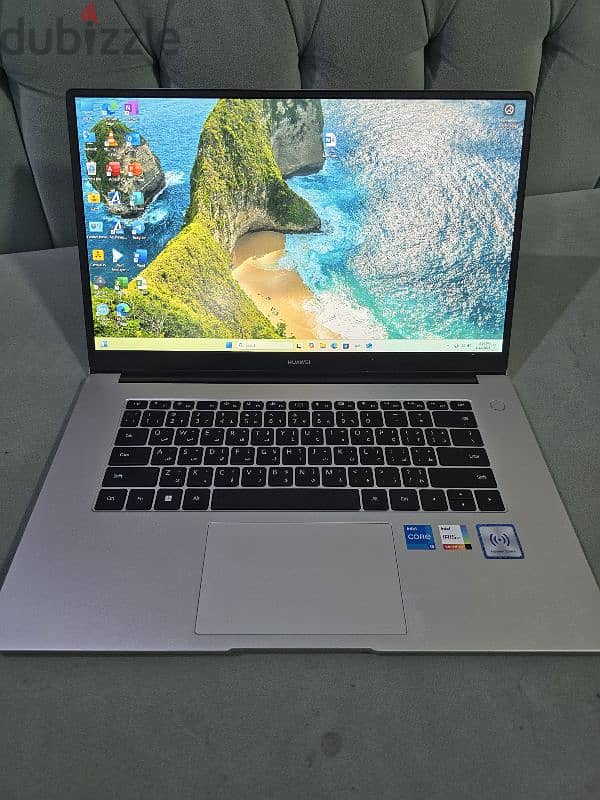 Huawei slim corei5 11th gen laptop for sell 1