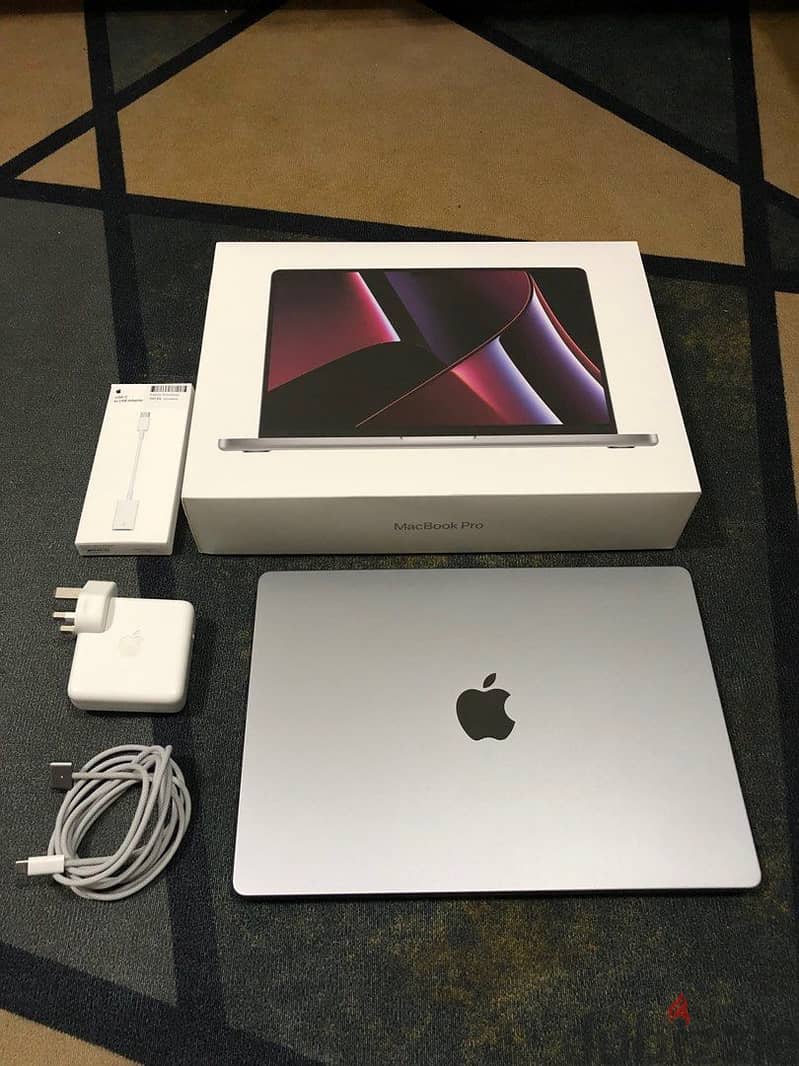 للبيع MacBook M2 pro/16inch/512GB SSD/16 GB Ram/12 core cpu19 core gpu 1