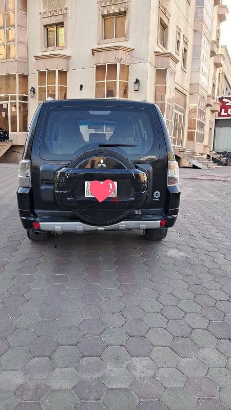 Mitsubishi Pajero 2010. . 7 SEATS FAMILY USED URGENT SALE 4