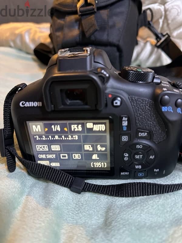 Canon EOS 1300D 6