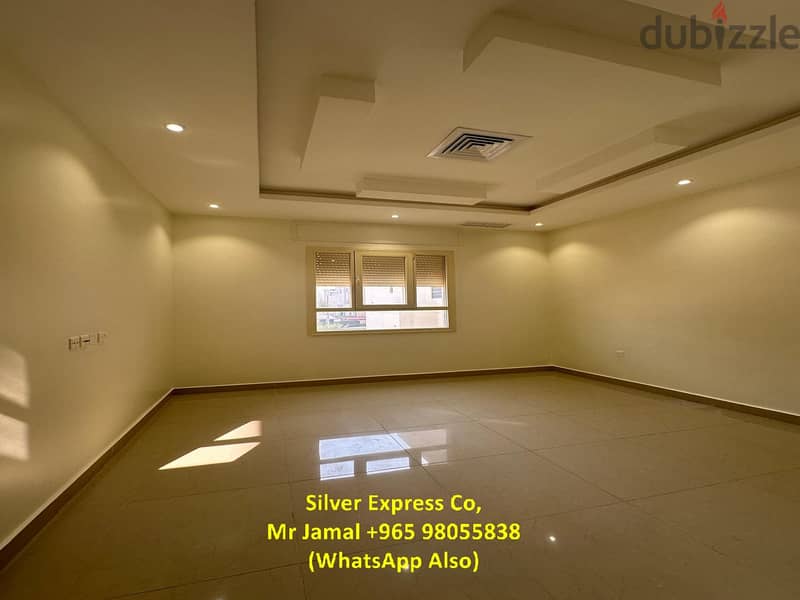 A Very Nice 4 Bedroom Floor with Balcony in Abu Fatira. 7