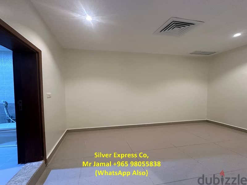 A Very Nice 4 Bedroom Floor with Balcony in Abu Fatira. 8