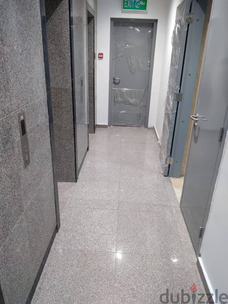 Offices for Rent in Hawali - Bin Khaldoon St 5