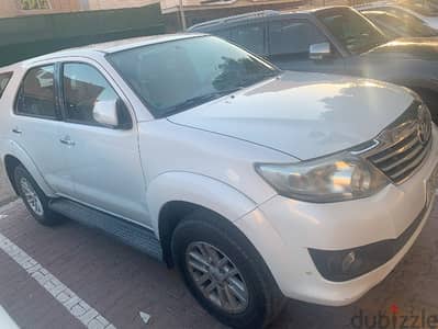 Toyota Fortuner 2013 2.7 L, 4 Cyl