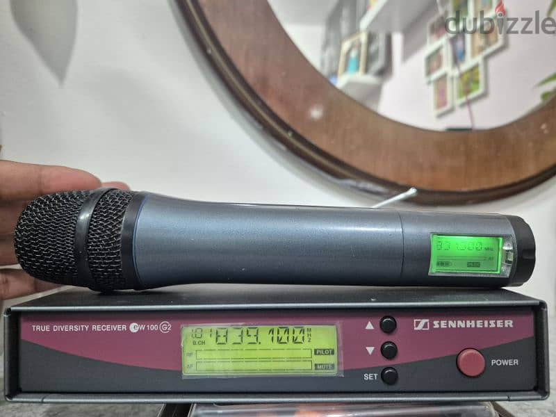 Sennheiser wireless mic 4
