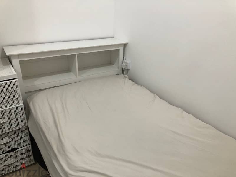 Single Bed with Drawers (without Mattress) 0