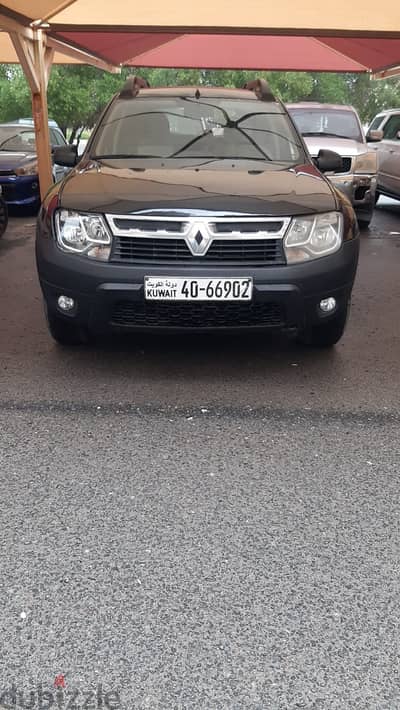 Renault Duster 2016 family used suv for sale in salmiya (100 K)