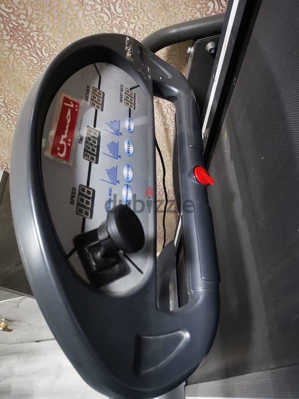 Used Treadmill for sale in Good Condition 2