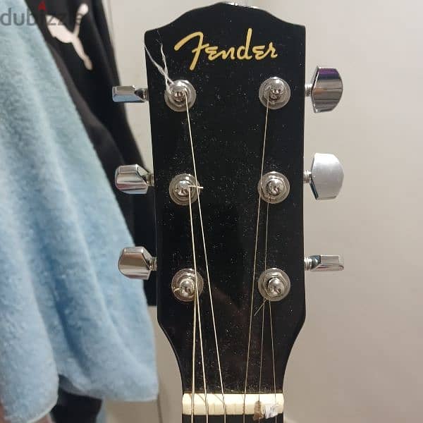 Fender classic design  acoustic/electric 3